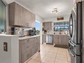 3507 Emerald Oaks Dr 1804, Hollywood FL 33021
