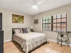 3507 Emerald Oaks Dr 1804, Hollywood FL 33021
