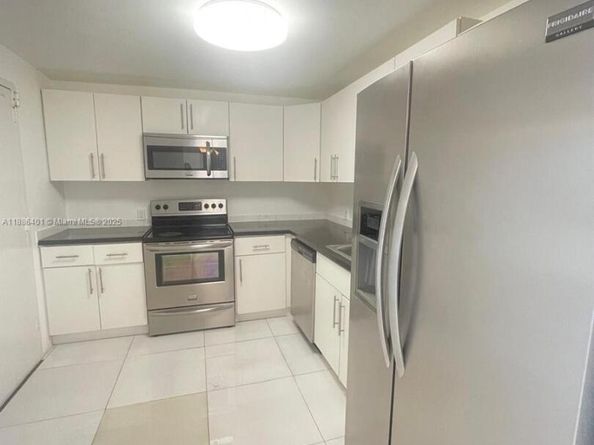 13155 Ixora Ct 201, North Miami FL 33181