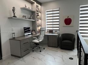 7782 NW 18th St, Pembroke Pines FL 33024