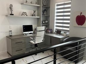 7782 NW 18th St, Pembroke Pines FL 33024