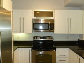 7350 SW 89th St 807S, Miami FL 33156