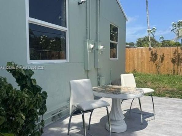1930-1928 Adams St, Hollywood FL 33020