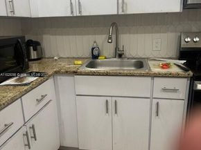 1930-1928 Adams St, Hollywood FL 33020