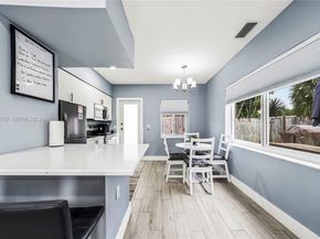 1400 NE 14th St, Fort Lauderdale FL 33304