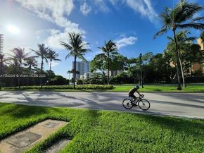 2050 NE 140th St 1, North Miami Beach FL 33181