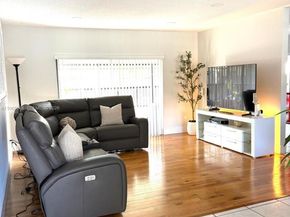 13202 SW 12th Ln, Miami FL 33184