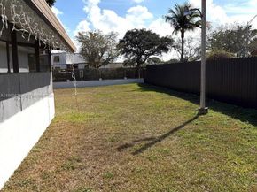 13202 SW 12th Ln, Miami FL 33184