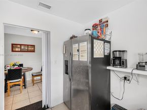 1619-1621 NW 8th Ave, Fort Lauderdale FL 33311