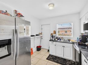 1619-1621 NW 8th Ave, Fort Lauderdale FL 33311
