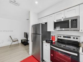 1619-1621 NW 8th Ave, Fort Lauderdale FL 33311