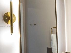 159 NE 6th St 5101, Miami FL 33132