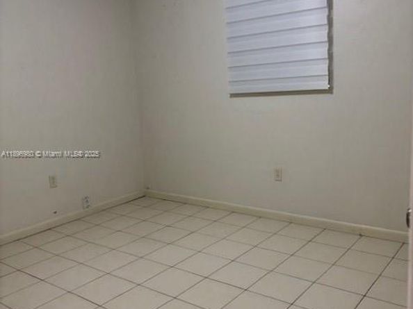 8750 SW 42nd Ter, Miami FL 33165