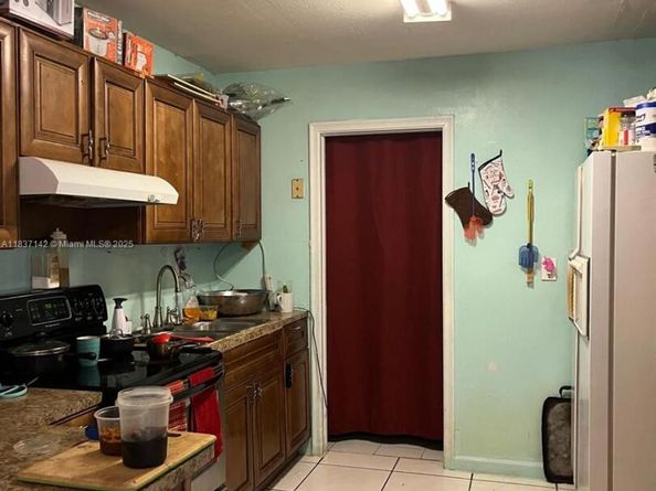 14923 SW 302nd Ter, Homestead FL 33033