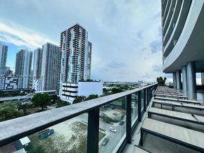 1600 NE 1st Ave 2017, Miami FL 33132