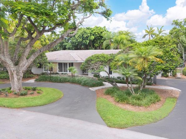 11900 SW 72nd Pl, Pinecrest FL 33156