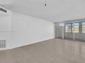 1398 NE 191st St C104, Miami FL 33179
