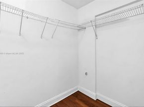 1398 NE 191st St C104, Miami FL 33179
