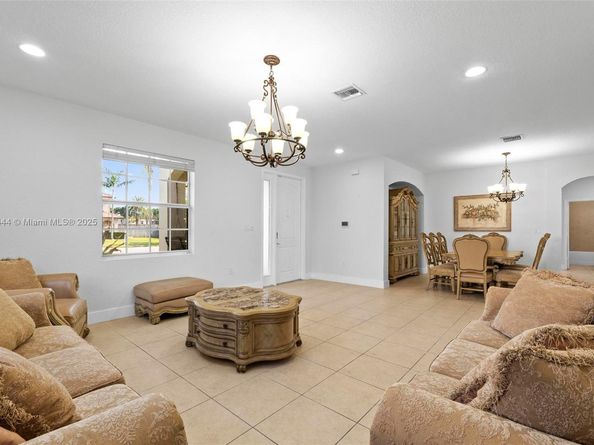12750 SW 225th St, Miami FL 33170