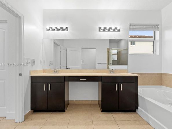 12750 SW 225th St, Miami FL 33170