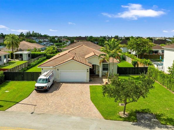 12750 SW 225th St, Miami FL 33170