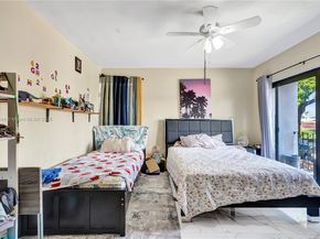 2419 NW 11th St 21D, Miami FL 33125