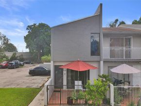 2419 NW 11th St 21D, Miami FL 33125
