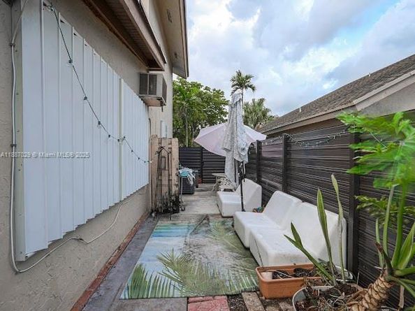 14220 SW 109th St, Miami FL 33186