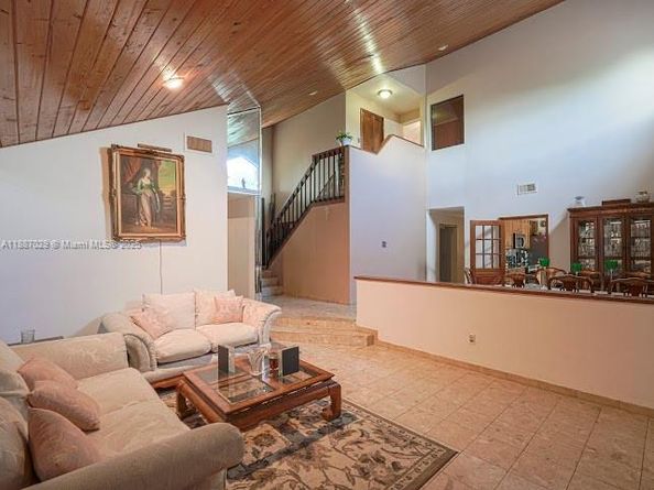 14220 SW 109th St, Miami FL 33186