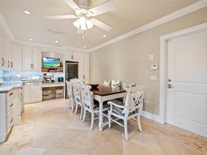 10740 SW 74th Ct, Pinecrest FL 33156