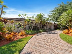 10740 SW 74th Ct, Pinecrest FL 33156