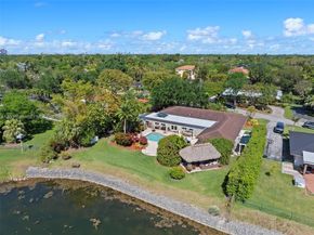 10740 SW 74th Ct, Pinecrest FL 33156