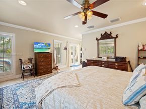 10740 SW 74th Ct, Pinecrest FL 33156