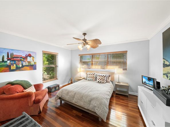 1030 Adams St, Hollywood FL 33019