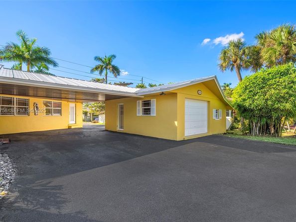 1030 Adams St, Hollywood FL 33019