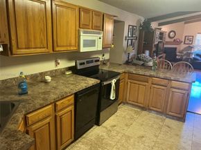 11520 NW 26th St, Plantation FL 33323