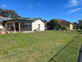 11520 NW 26th St, Plantation FL 33323