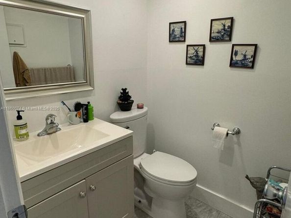 303 Burgundy G 303, Delray Beach FL 33484