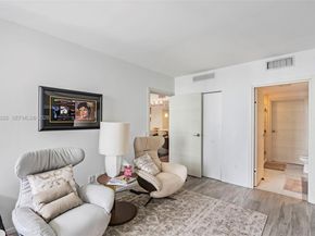 801 S Miami Ave 2810, Miami FL 33130