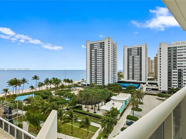 1850 S Ocean Dr 805, Hallandale Beach FL 33009