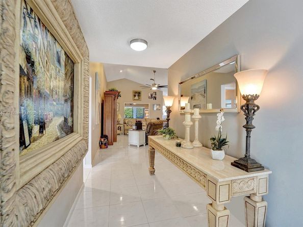 6081 Bluegrass Dr, Boynton Beach FL 33437