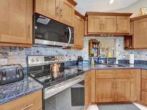 6081 Bluegrass Dr, Boynton Beach FL 33437