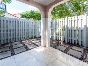 1462 Springside Dr, Weston FL 33326