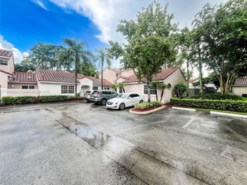 1462 Springside Dr
