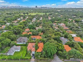 1543 Dorado Ave, Coral Gables FL 33146