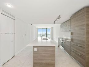 650 NE 32nd St 2205, Miami FL 33137