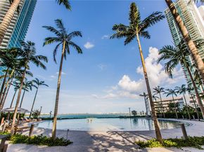 650 NE 32nd St 2205, Miami FL 33137