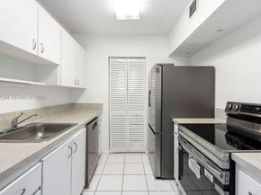 500 NE 2nd St 223, Dania Beach FL 33004