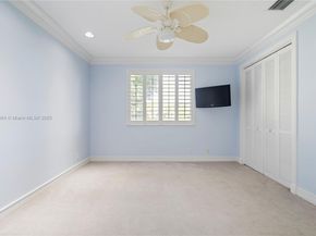 2939 Paddock Ln, Weston FL 33331