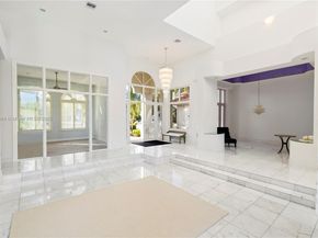 2939 Paddock Ln, Weston FL 33331